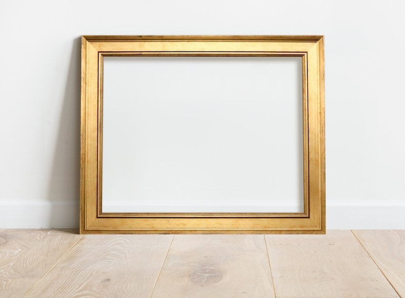 1½” Lars Antique Gold Wood Frame